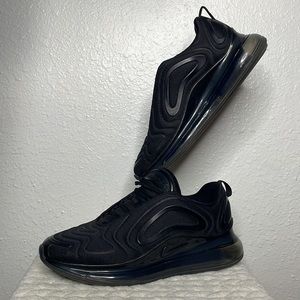 Nike AirMax 720 Size 12 MEN